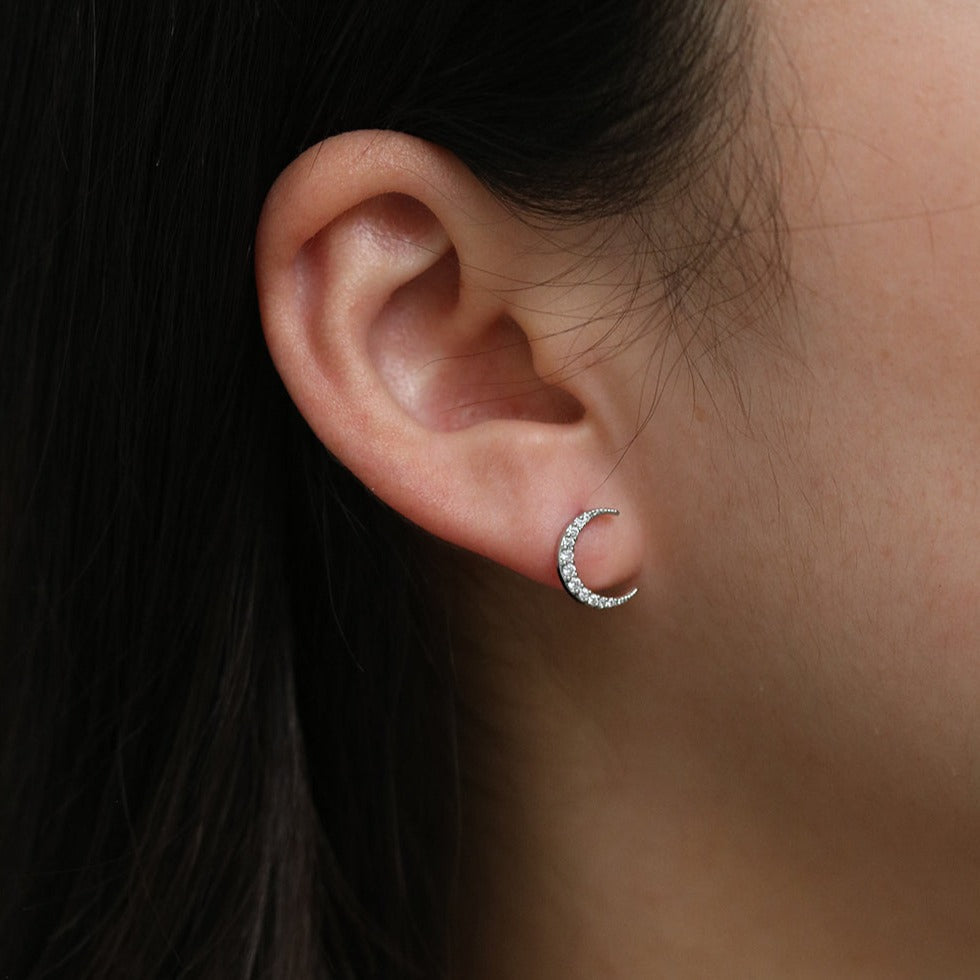 Crescent moon earrings-3