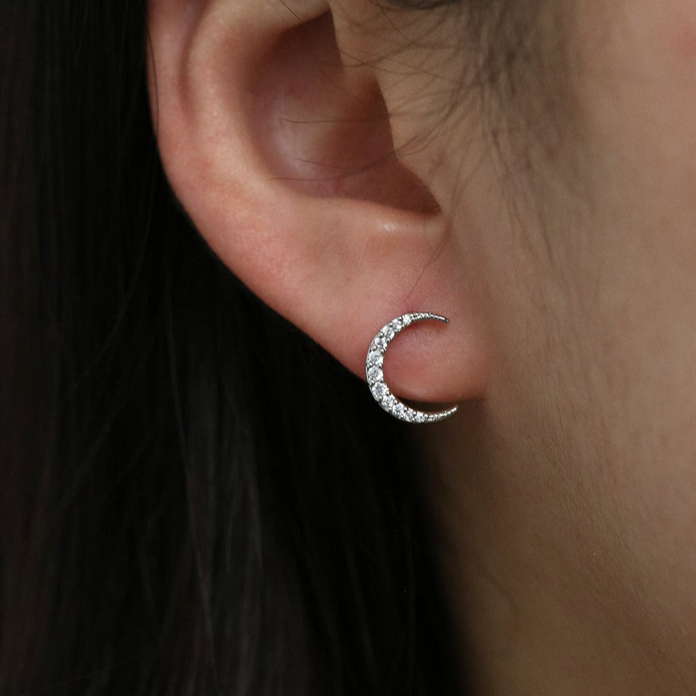 Crescent moon earrings-1