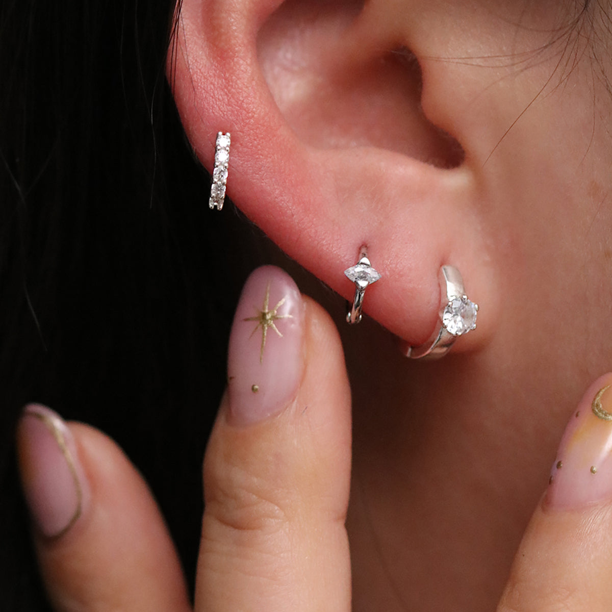 Crown huggie earring-2
