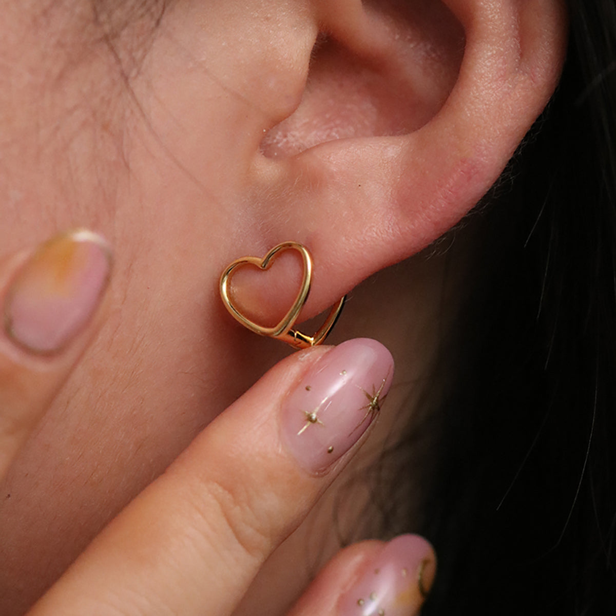 Heart silhouette huggie earrings-2