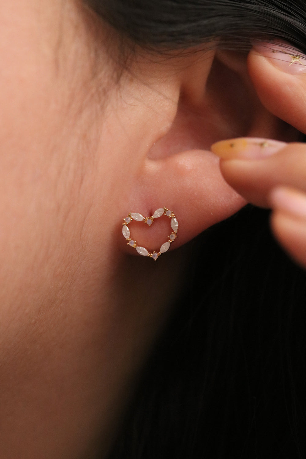 Heart Shaped Moonstone Earrings-2