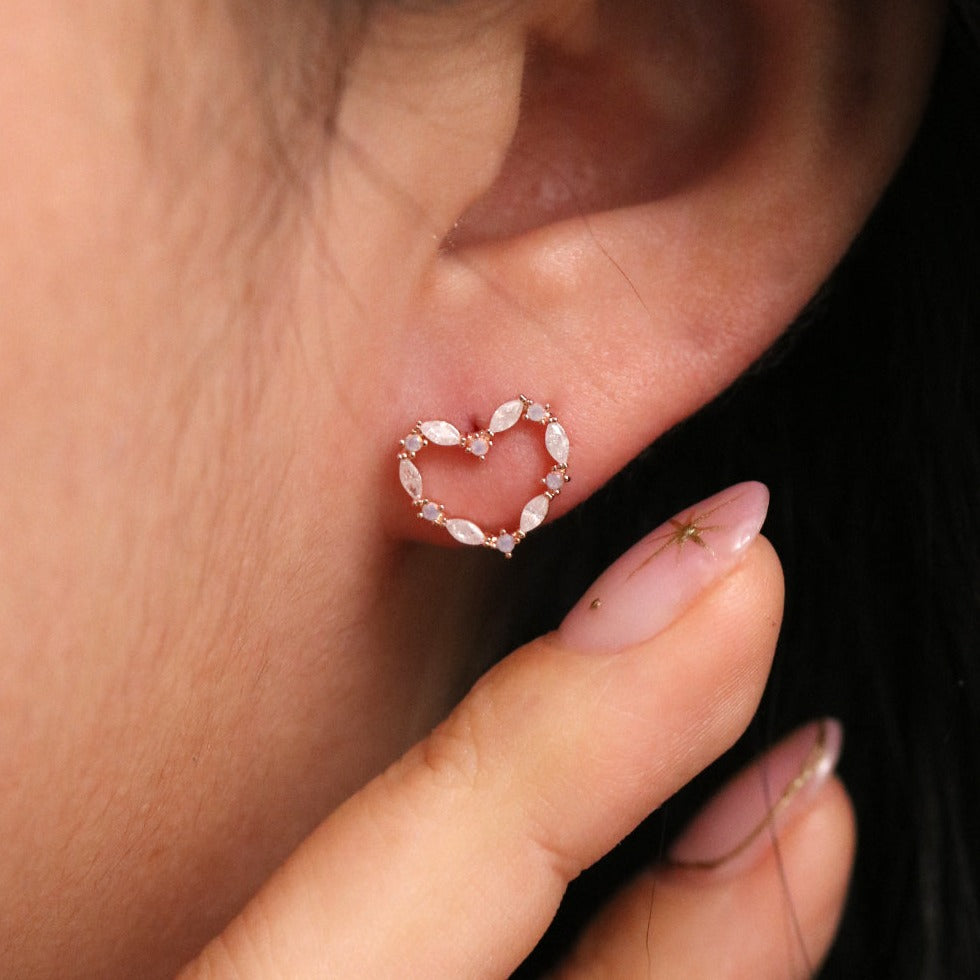Heart Shaped Moonstone Earrings-1