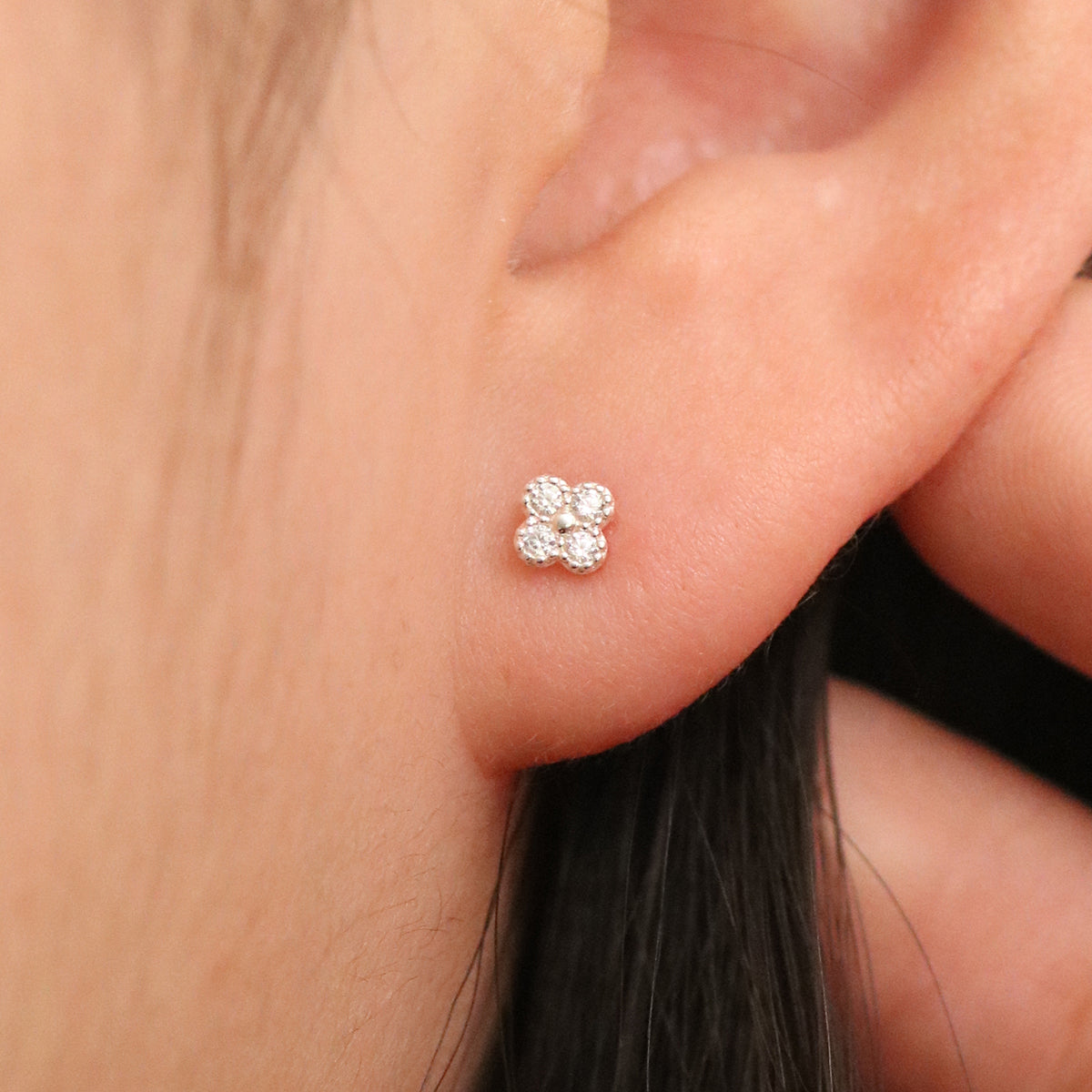 Clover Sparkle Stud Earrings-2