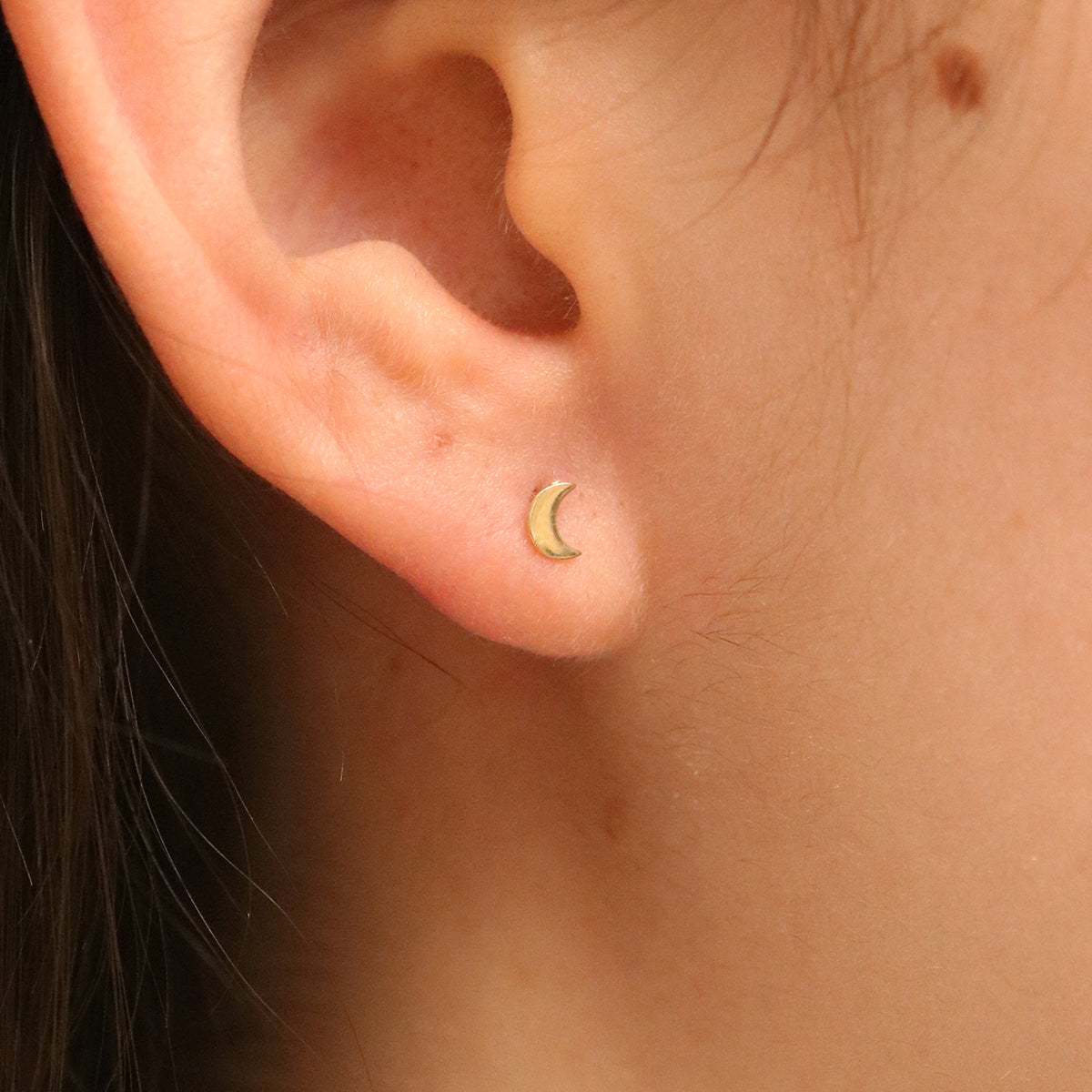 Luna studs-1