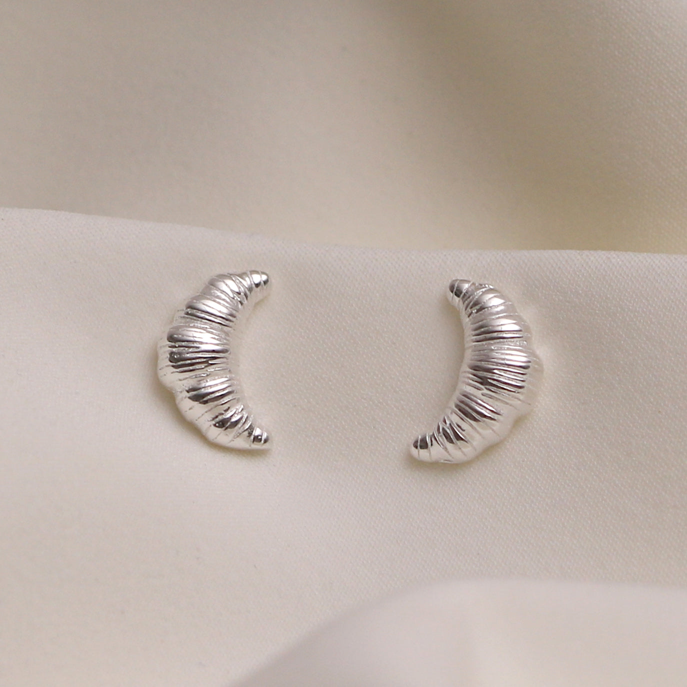 Croissant Earrings-1