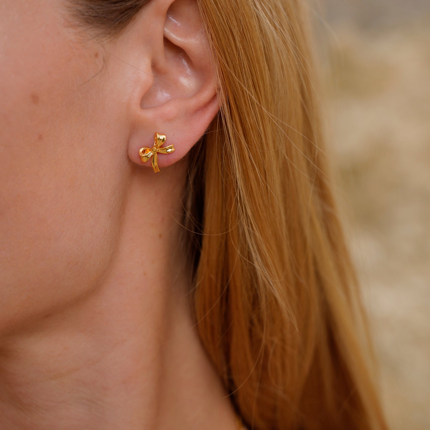 Aine Bow Studs-1