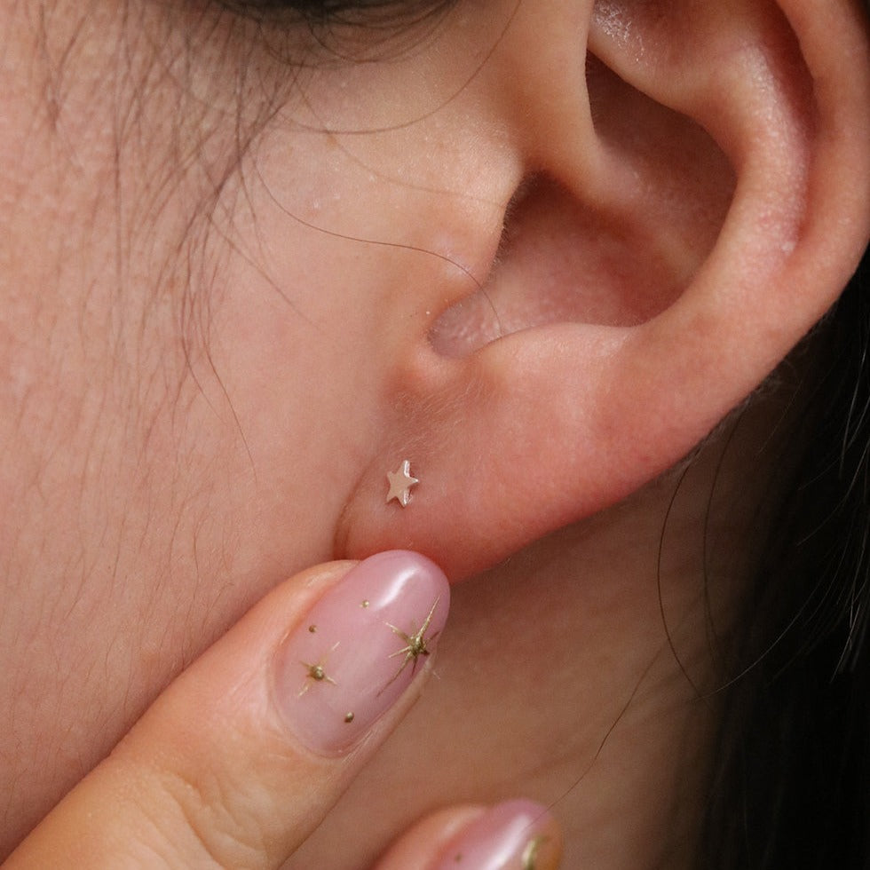 Tiny star stud earrings-2