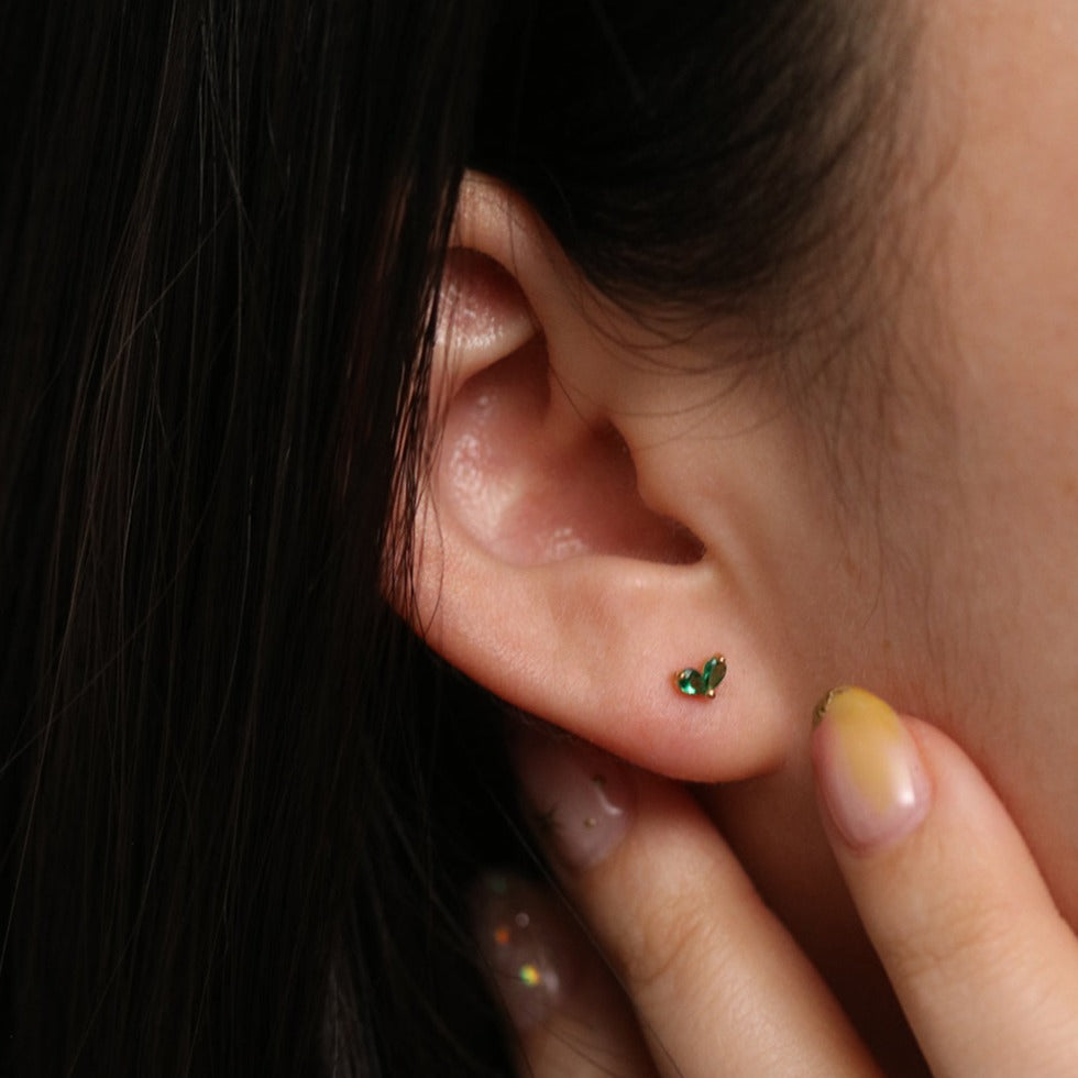 Tiny green leaf stud earrings-2