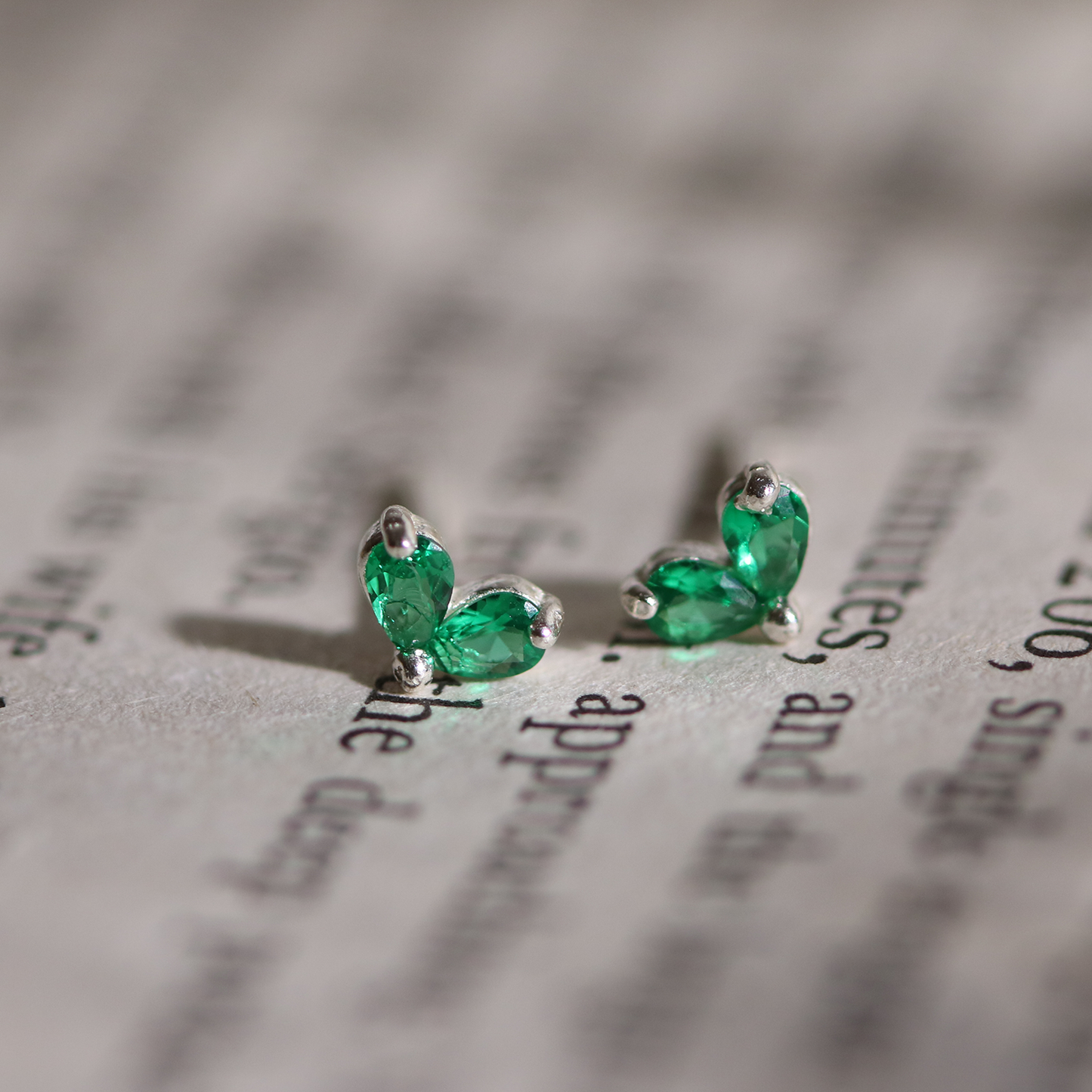 Tiny green leaf stud earrings-1