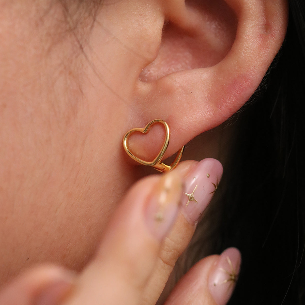 Heart silhouette huggie earrings-3